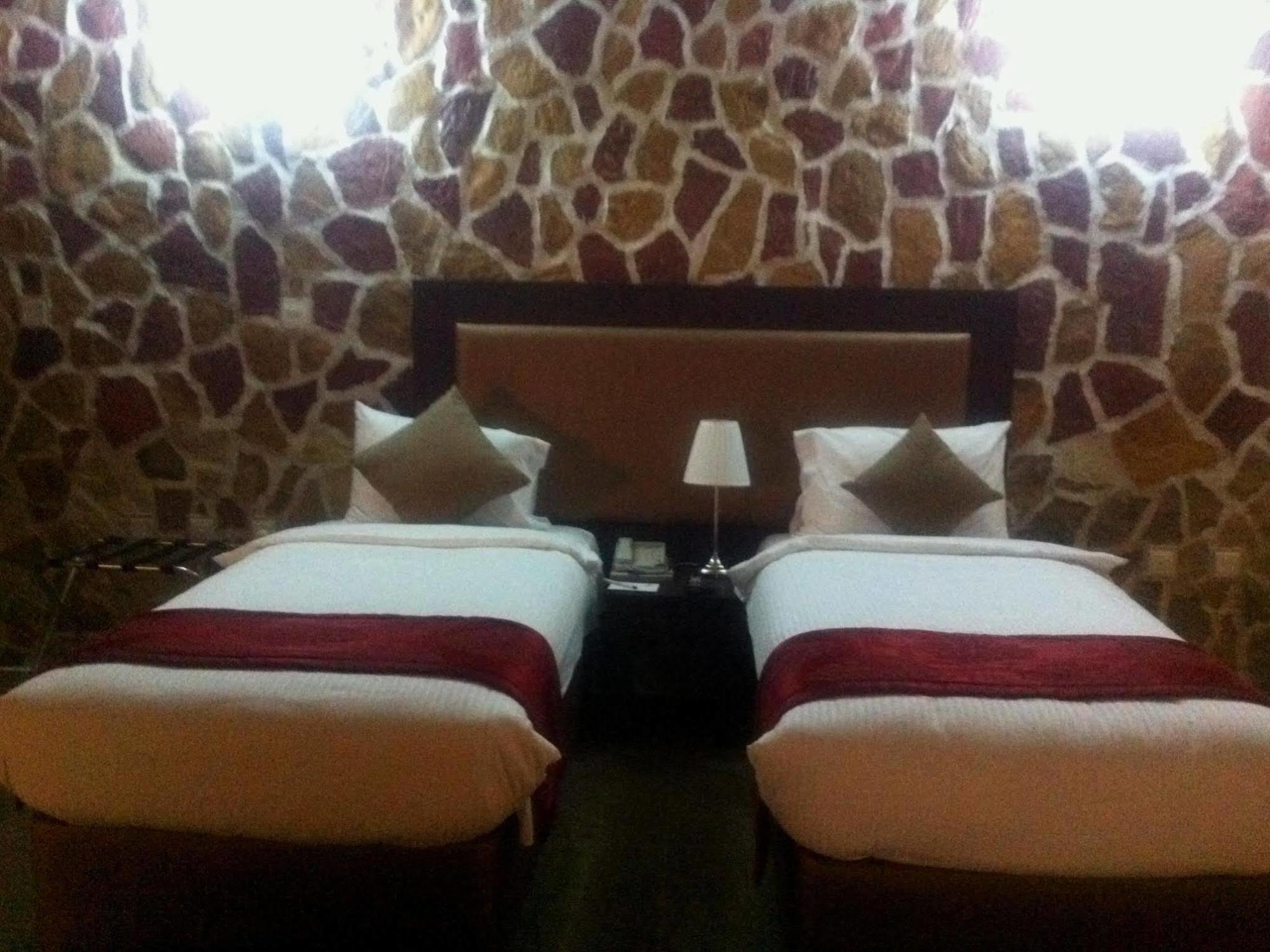 Hotel Mahadha Wādiyayn