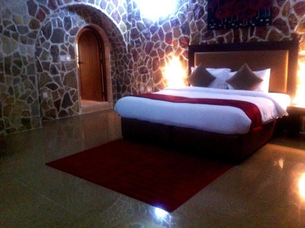 Mahadha Hotel Wādiyayn